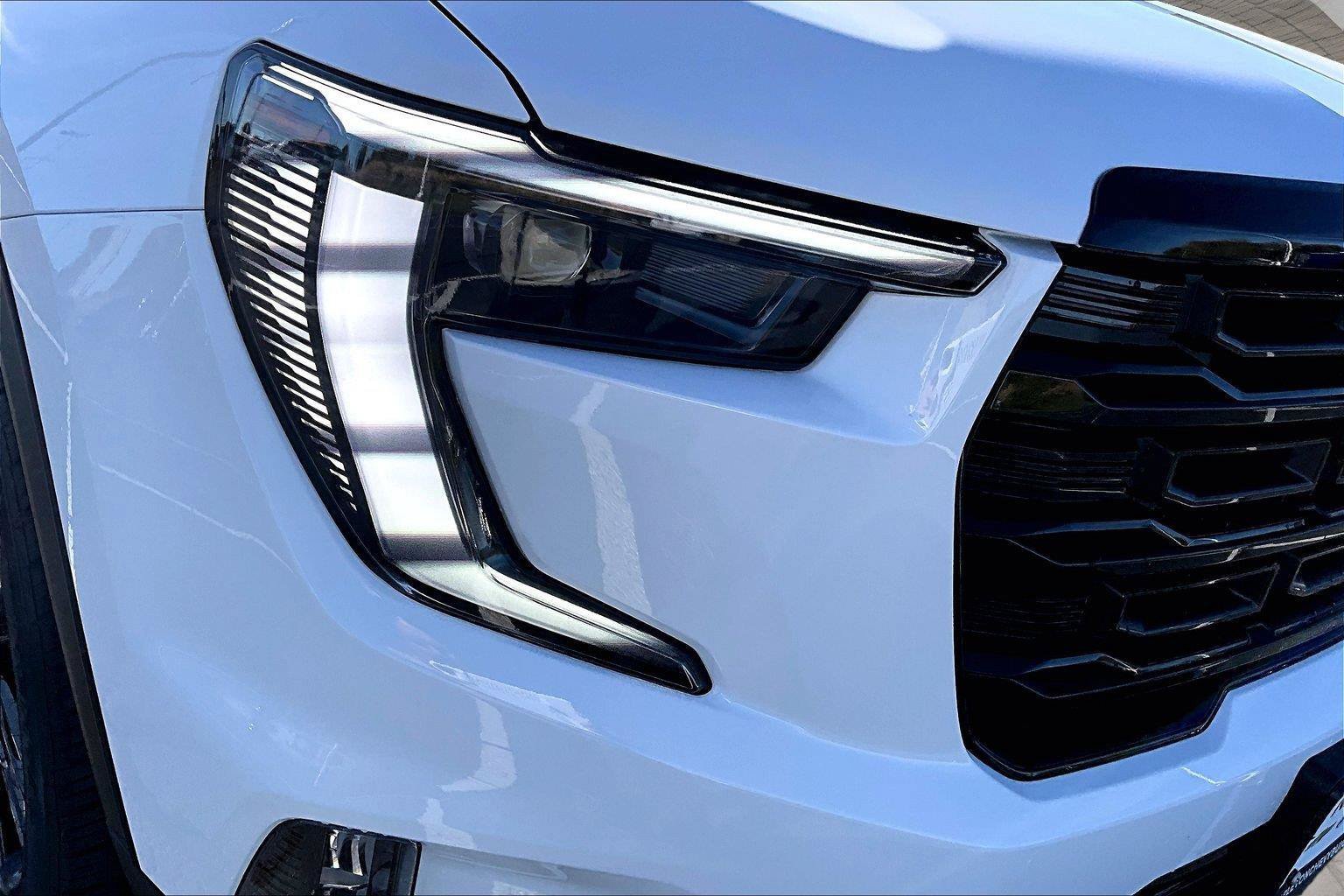 New 2027 GMC Acadia Elevation w/ Elevation Premium Package AWD/4WD image 38