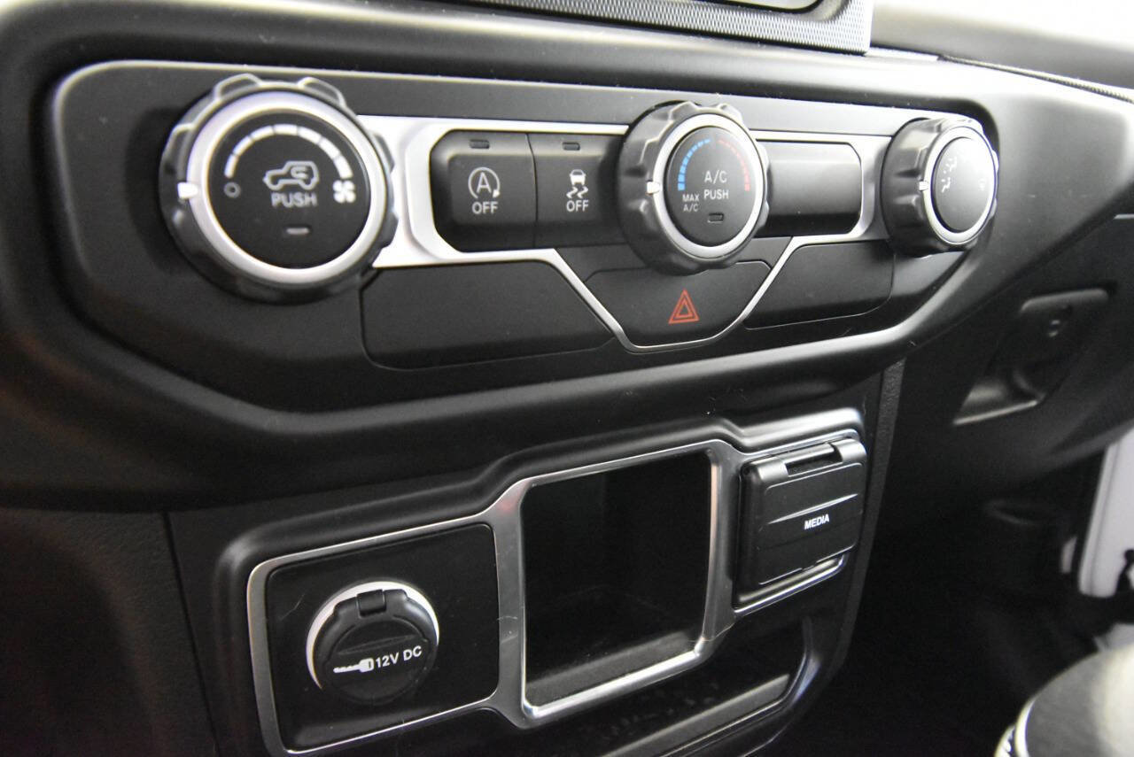 Used 2021 Jeep Wrangler Sport AWD/4WD image 21