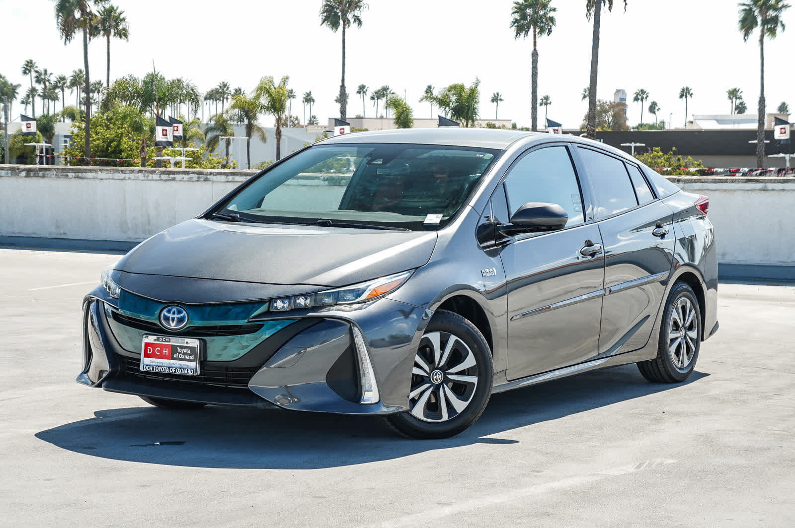 Certified 2021 Toyota Prius Prime XLE w/ Carpet Mat Package (TMS) FWD image 32