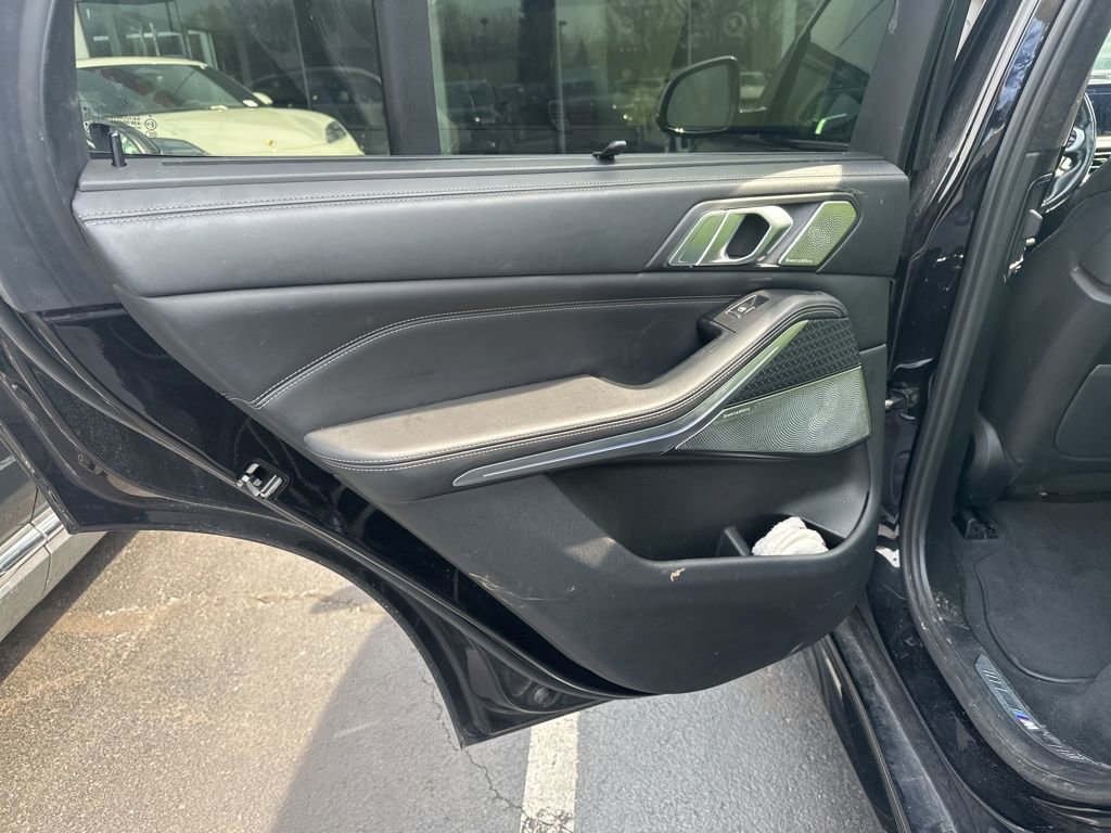 Used 2020 BMW X5 M50i w/ Executive Package image 19