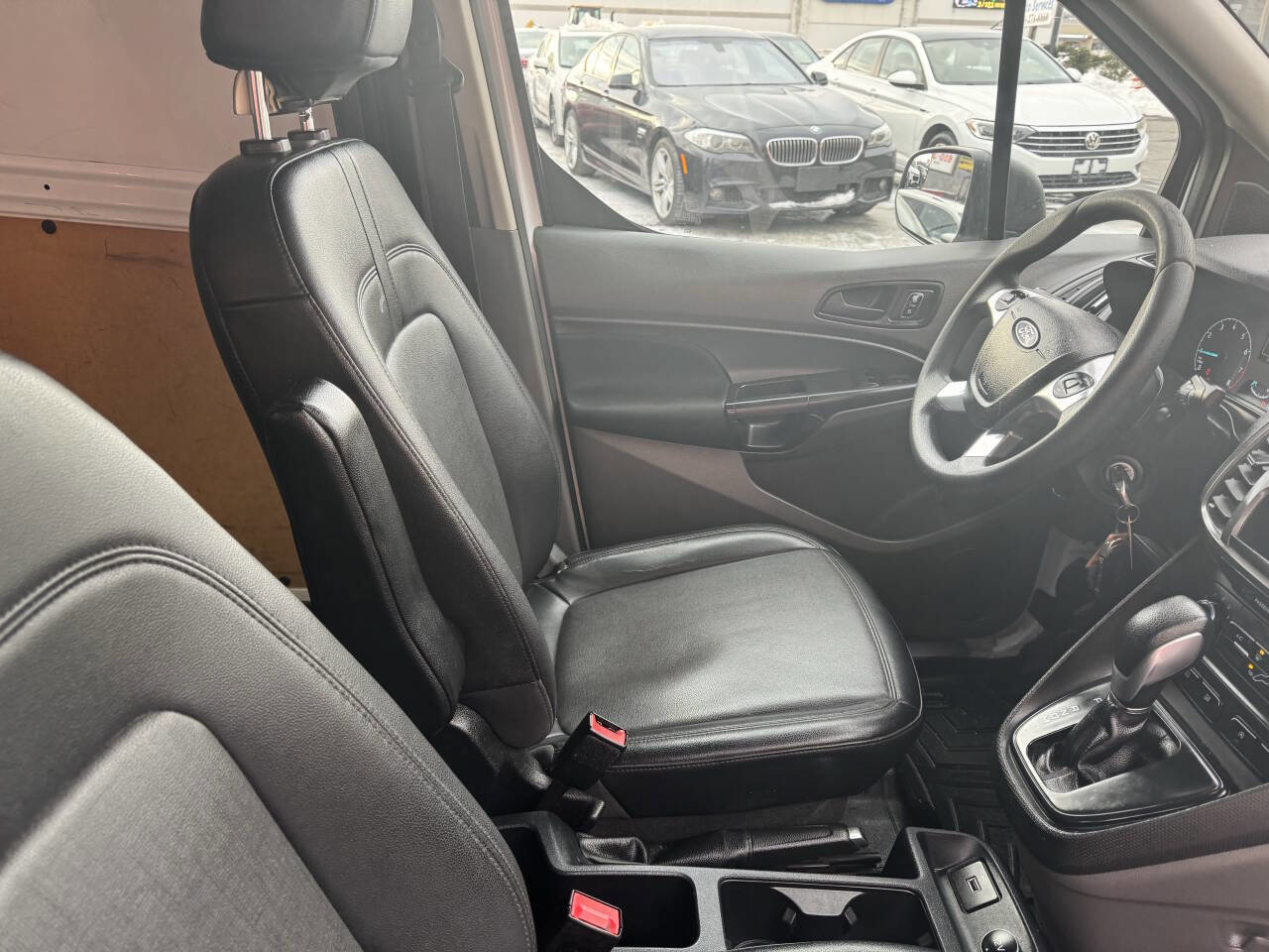 Used 2019 Ford Transit Connect XL image 20