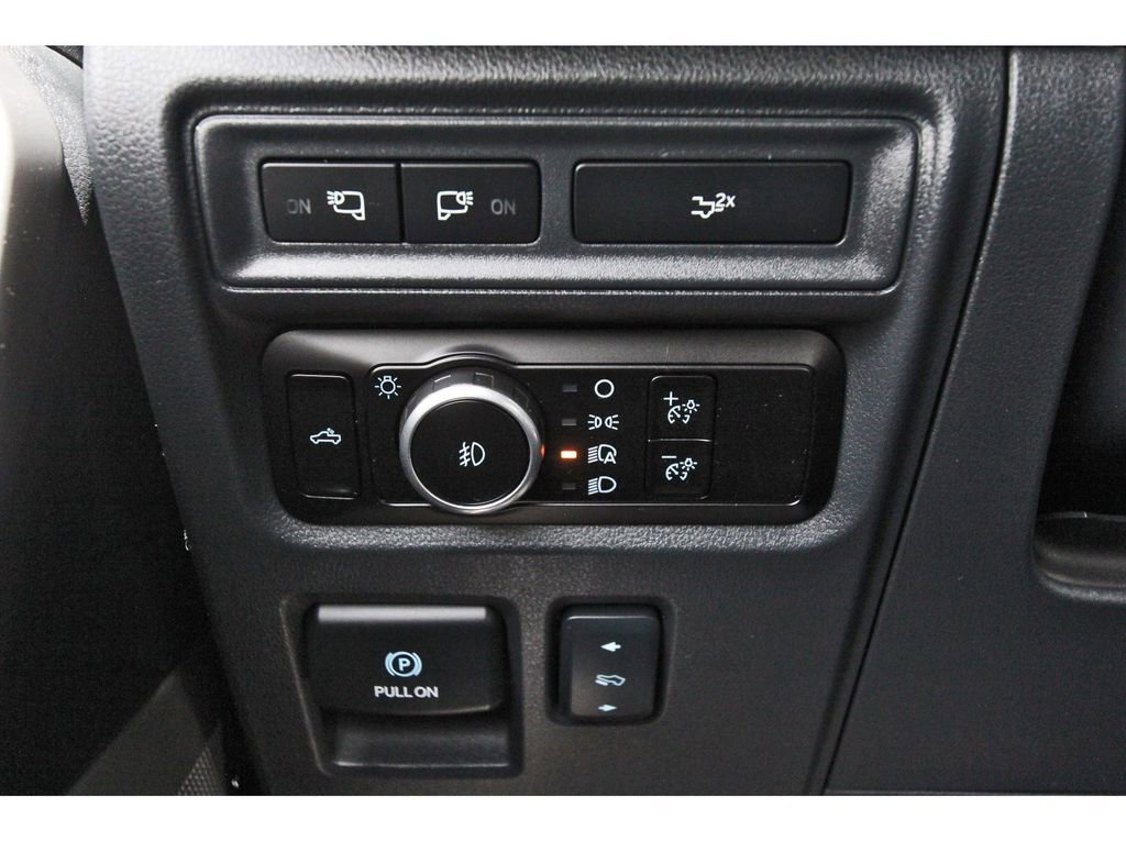 Used 2024 Ford F150 Lariat w/ FX4 Off-Road Package AWD/4WD image 18