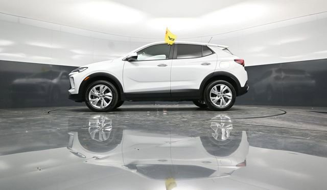 Used 2025 Buick Encore GX Preferred image 58