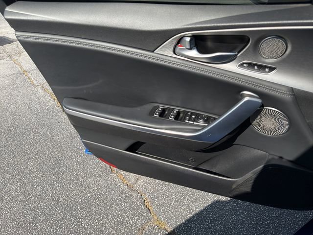 Used 2019 Kia Stinger GT2 RWD image 17