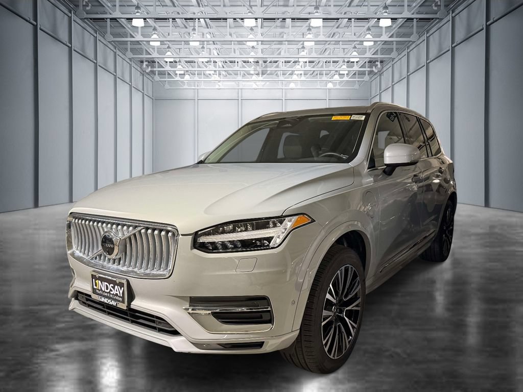 Used 2025 Volvo XC90 T8 Plus w/ Protection Package Premier