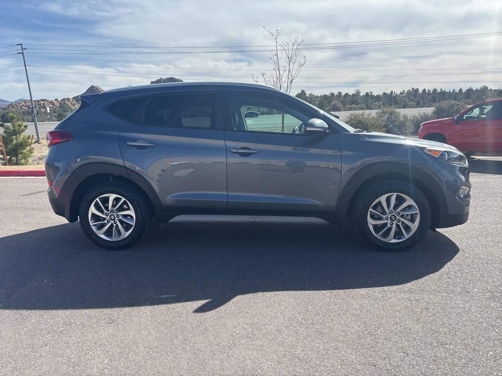 Used 2017 Hyundai Tucson SE Plus image 3