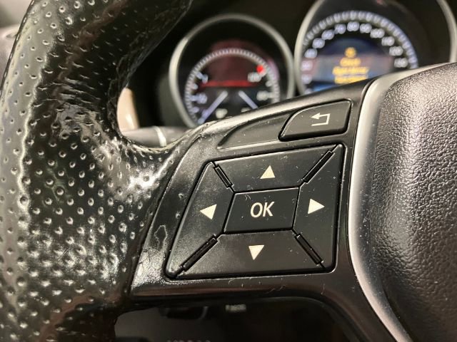 Used 2016 Mercedes-Benz E 350 4MATIC image 32