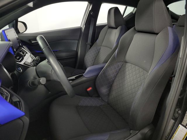 Used 2021 Toyota C-HR XLE FWD image 13