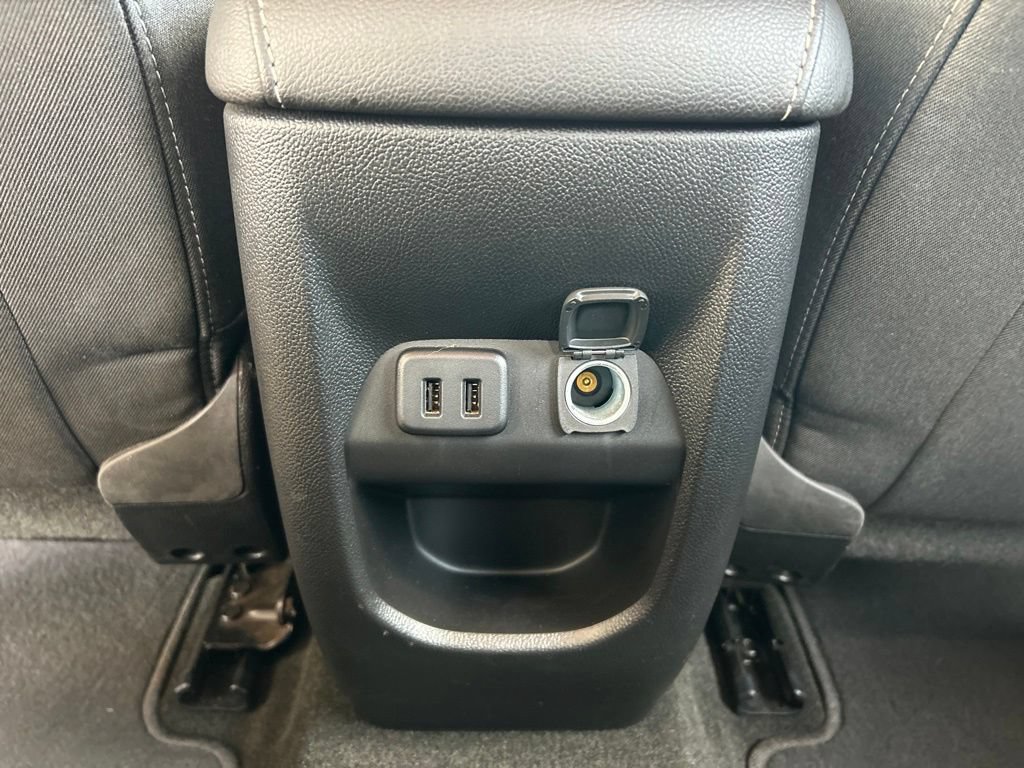 Used 2018 GMC Canyon SLE w/ SLE Convenience Package RWD image 12