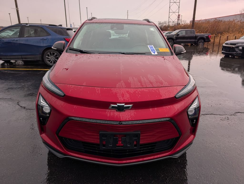 Used 2022 Chevrolet Bolt EUV Premier w/ Sun & Sound Package image 2