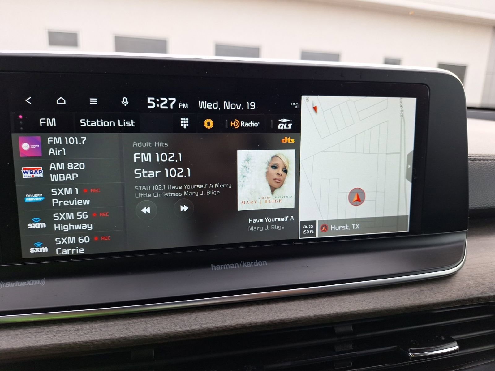 Used 2022 Kia Telluride SX w/ SX Prestige Package image 24