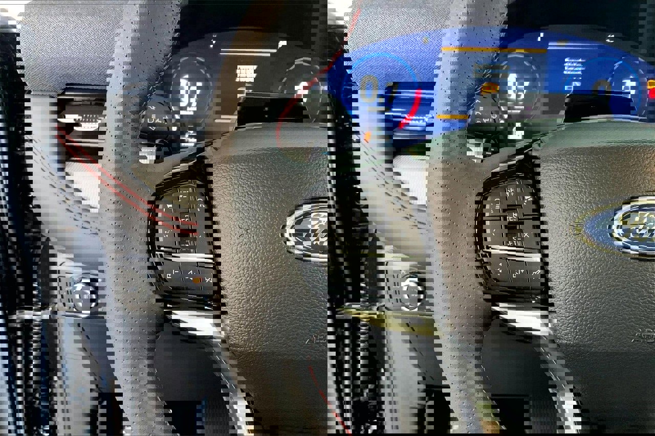 Certified 2025 Ford Explorer ST w/ Sun And Sound Package image 21