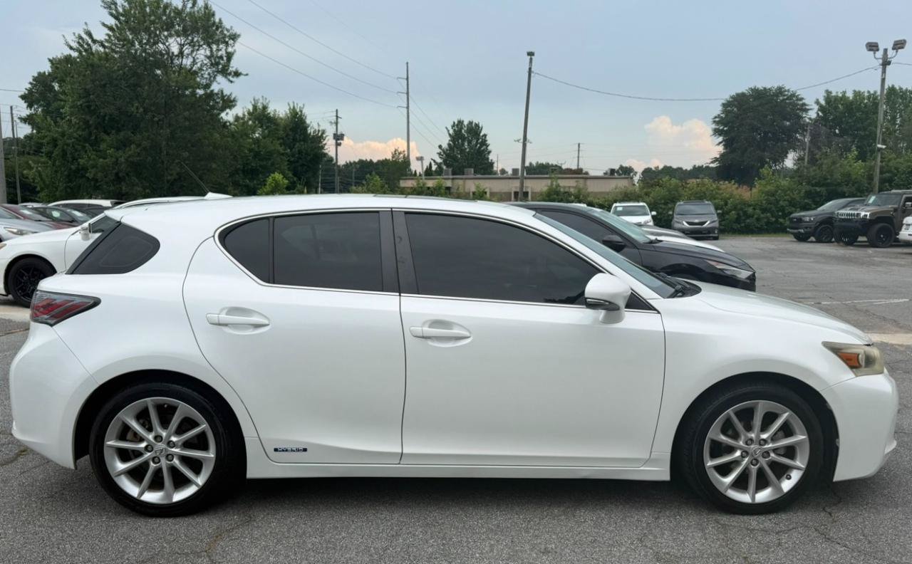 Used 2012 Lexus CT 200h Premium w/ Premium Audio Pkg FWD image 8