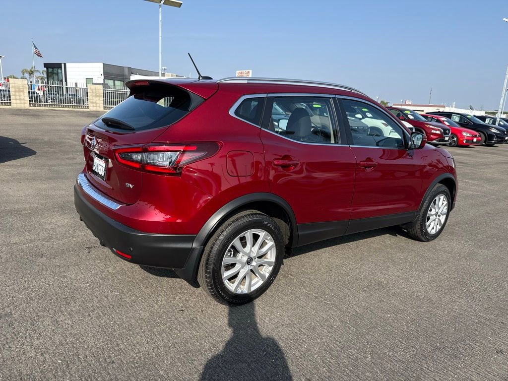 Used 2021 Nissan Rogue Sport SV image 6