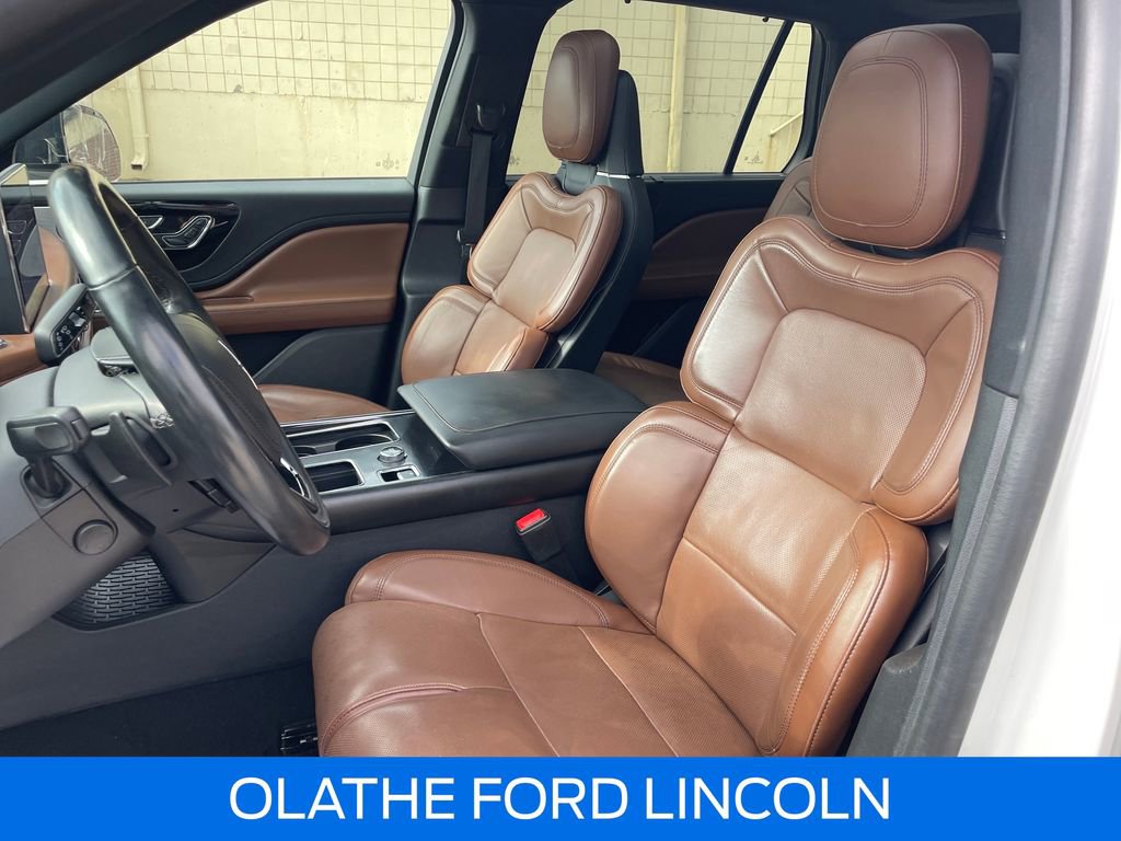 Certified 2021 Lincoln Aviator Grand Touring w/ Equipment Group 302A AWD/4WD image 20