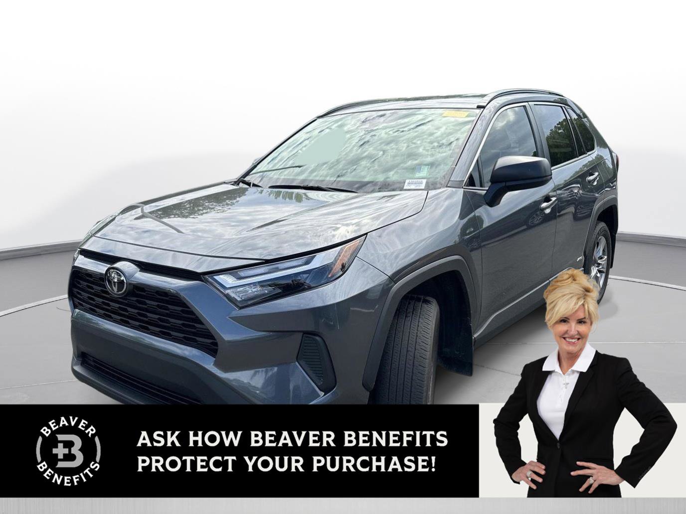 Certified 2025 Toyota RAV4 LE AWD/4WD image 1