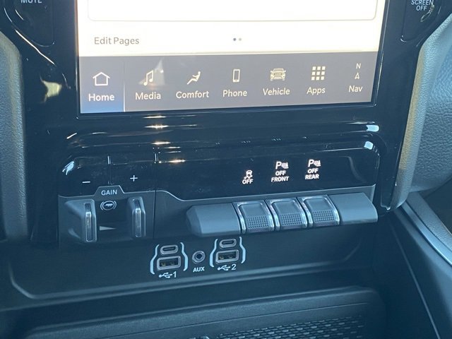 New 2026 RAM 1500 4x4 Crew Cab image 22