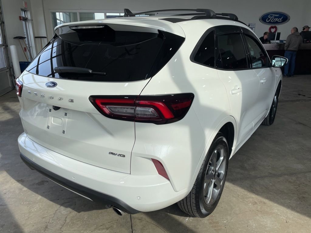Certified 2024 Ford Escape ST-Line Select w/ Tech Pack #1 image 5