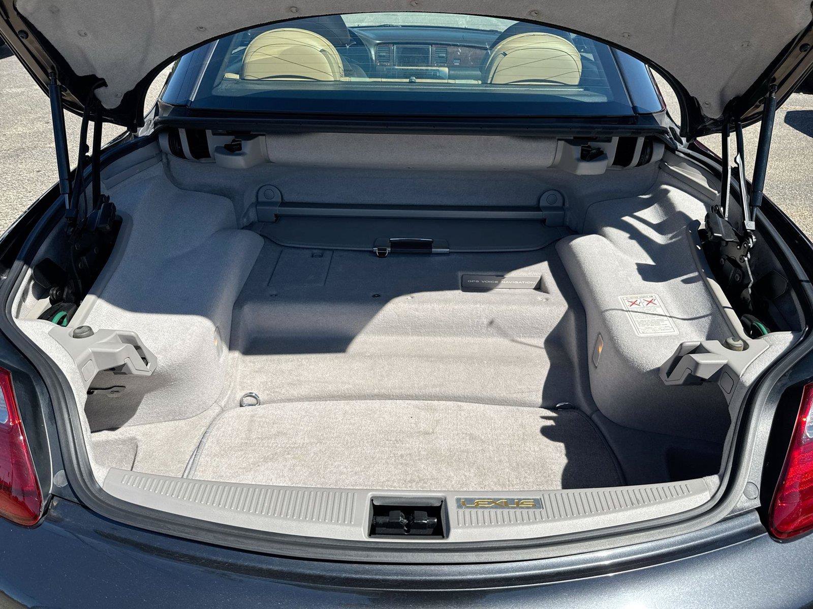 Used 2007 Lexus SC 430 Convertible RWD image 14