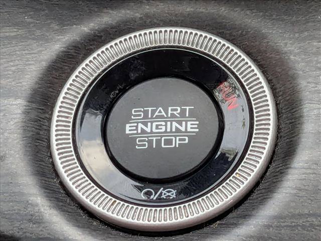 Used 2021 Jeep Grand Cherokee L Overland w/ Trailer Tow Group (B) image 14