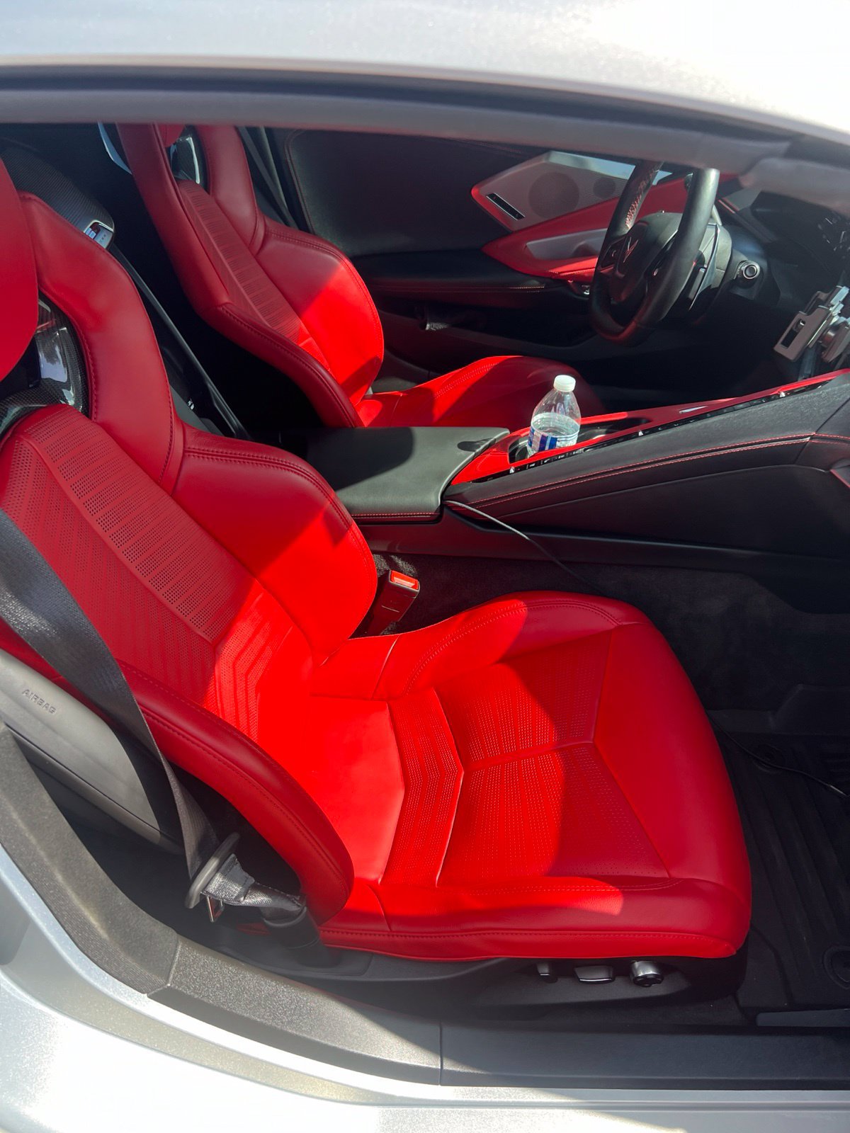 Used 2022 Chevrolet Corvette Stingray Preferred Cpe w/ Engine Appearance Package RWD image 11