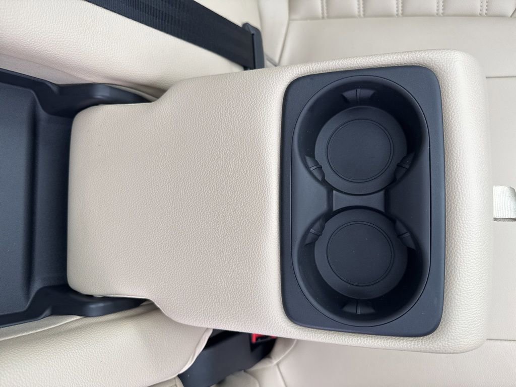 Used 2024 Ford Edge SEL w/ Convenience Package image 28