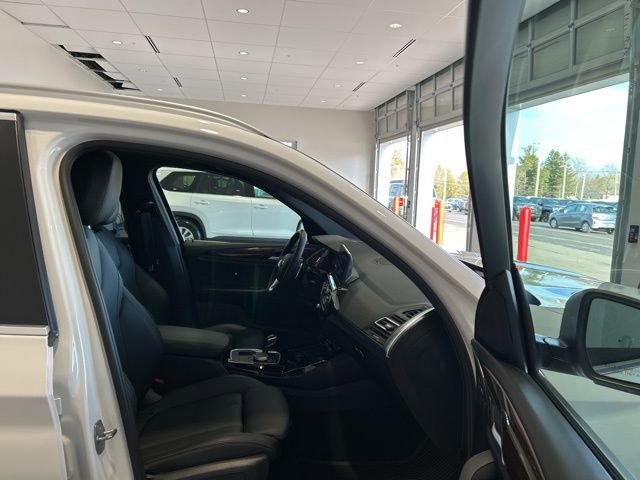 Used 2023 BMW X3 xDrive30i w/ Premium Package image 21