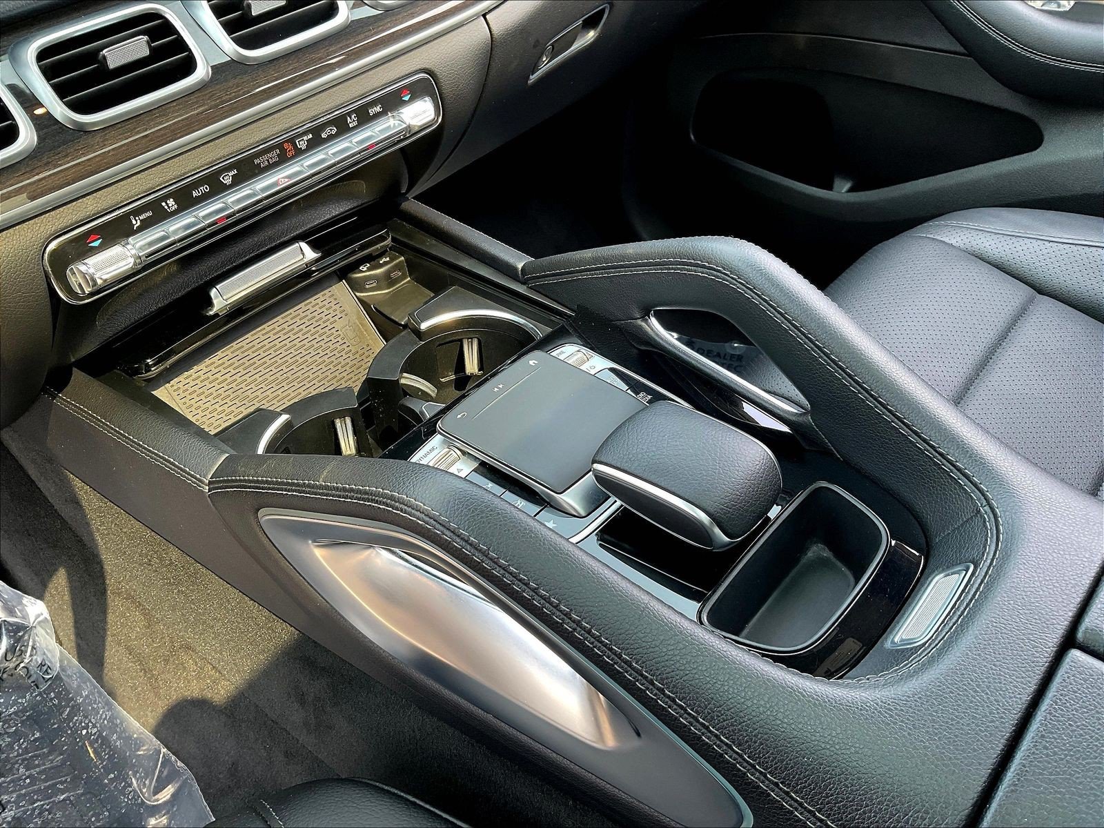 Used 2020 Mercedes-Benz GLE 350 4MATIC image 18