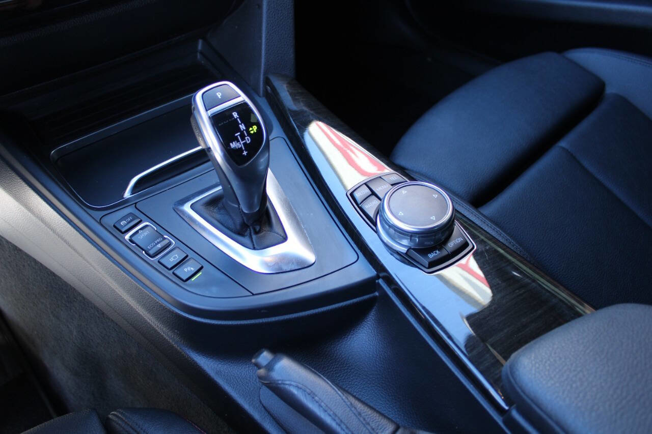 Used 2016 BMW 328i Sedan image 18