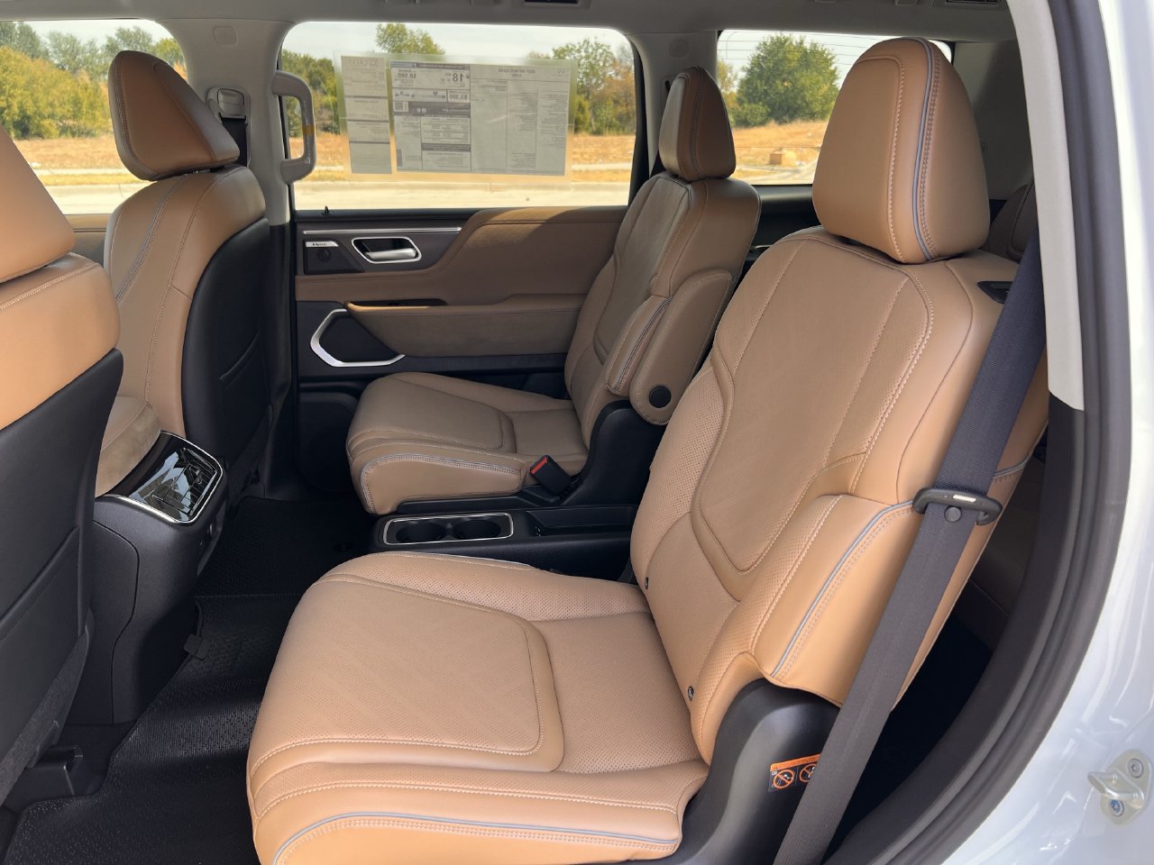New 2027 INFINITI QX80 Luxe w/ Cargo Package RWD image 27