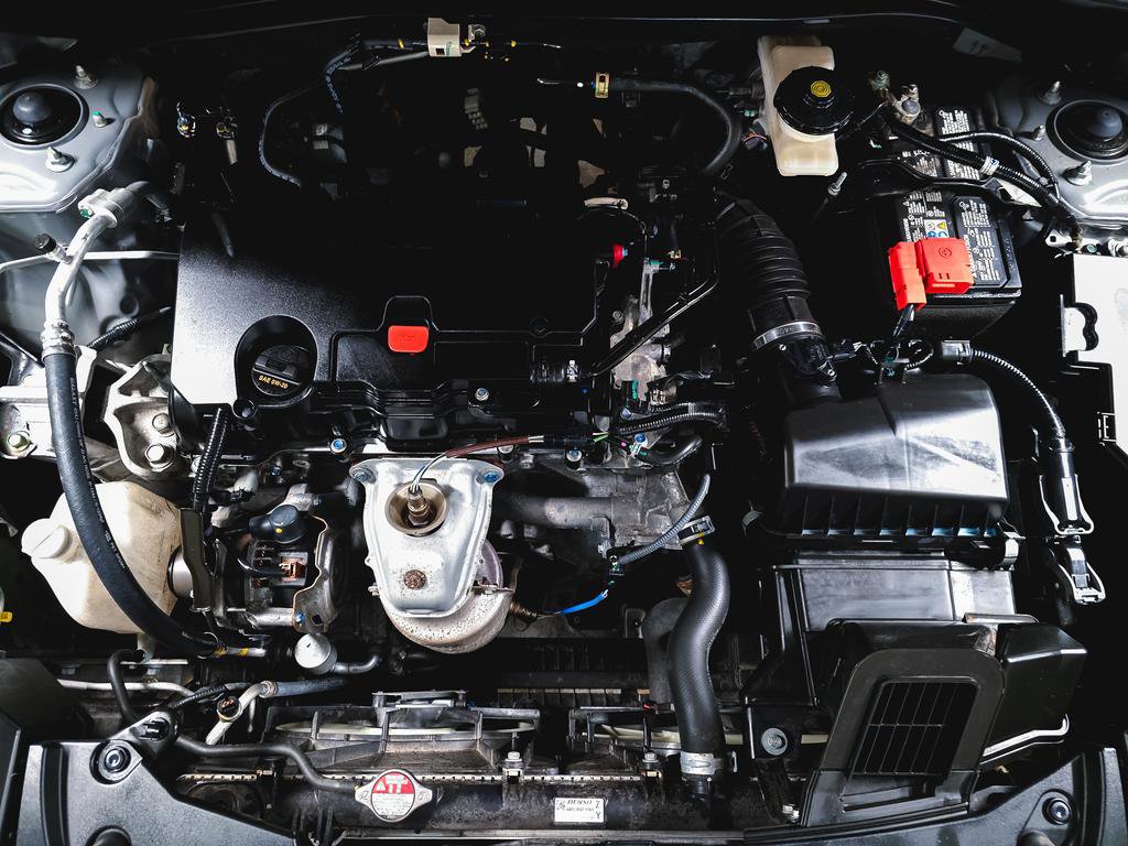 Used 2025 Honda HR-V Sport image 12