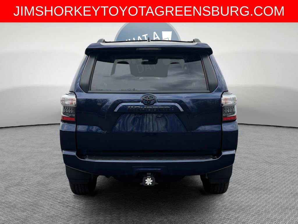 Used 2023 Toyota 4Runner SR5 Premium w/ Moonroof Package image 5