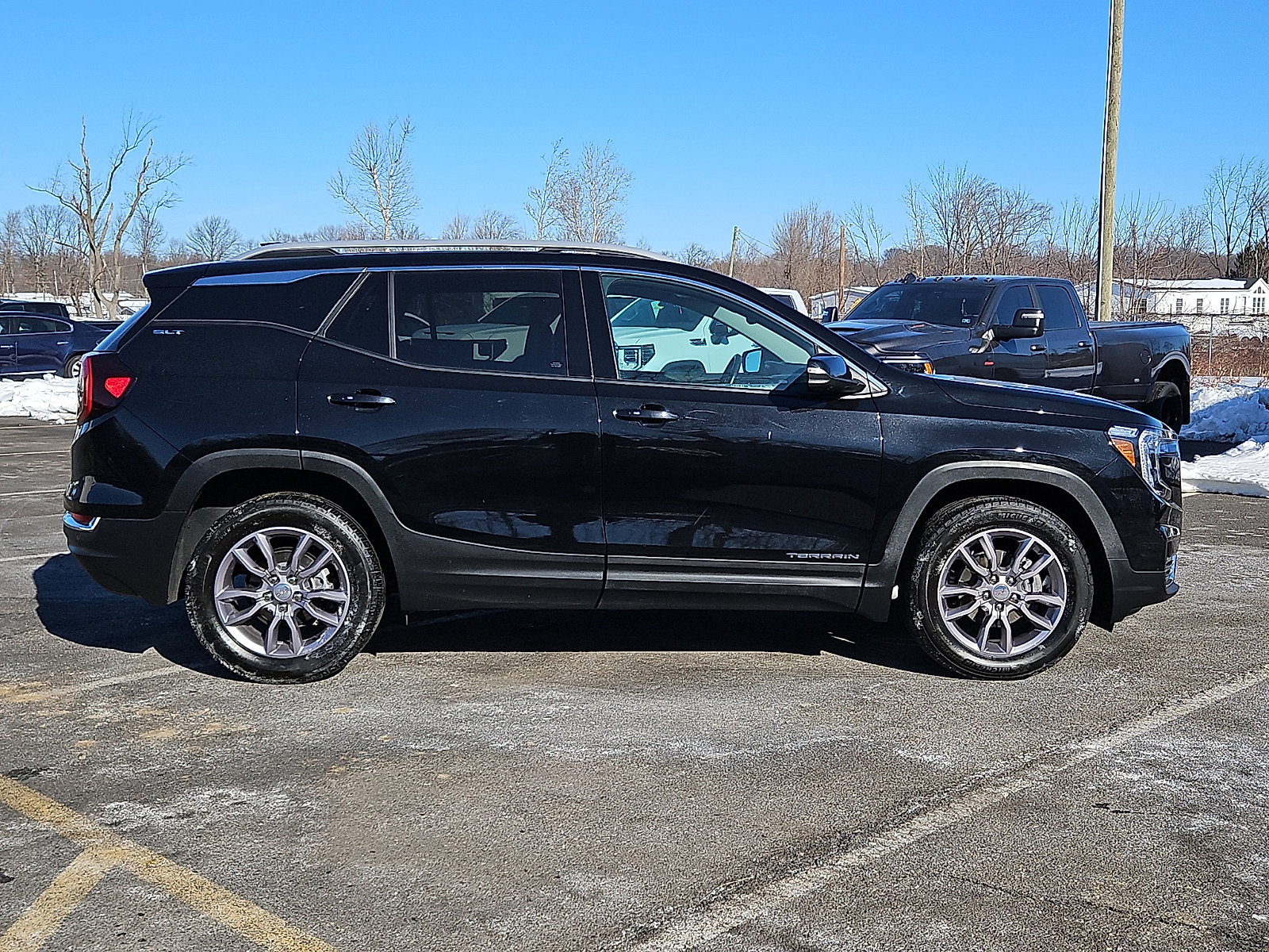 Certified 2022 GMC Terrain SLT w/ Tech Package image 7