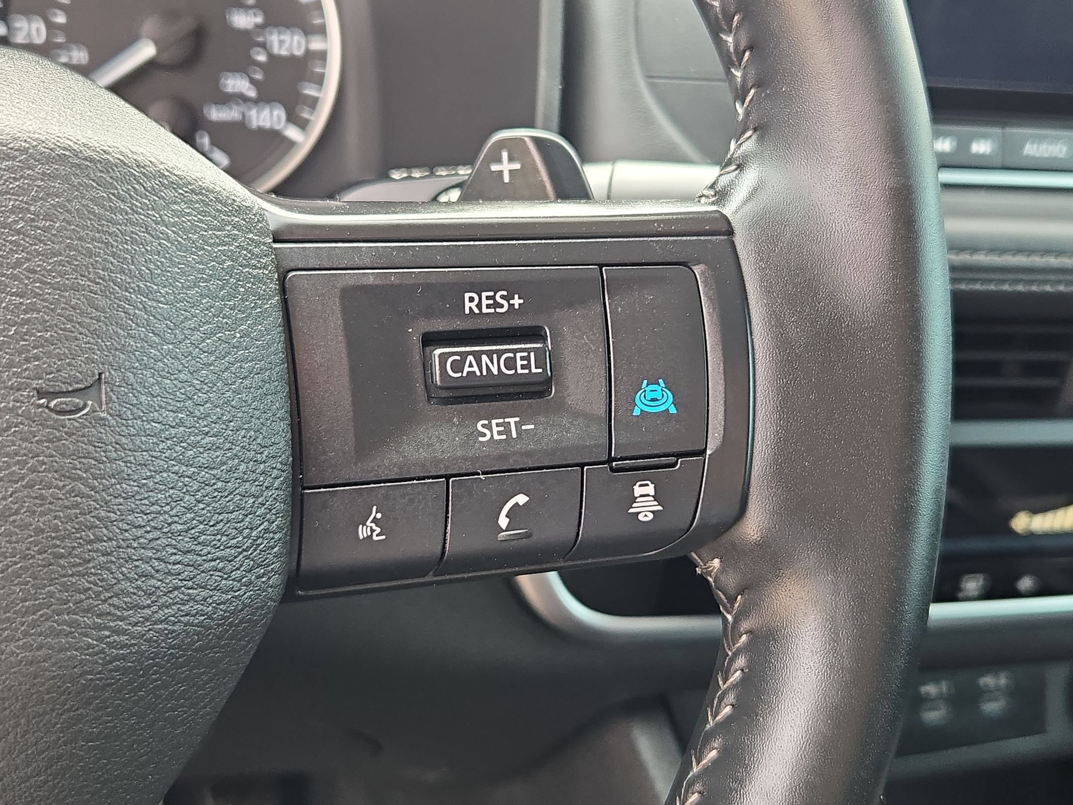 Certified 2026 Nissan Rogue SV FWD image 21