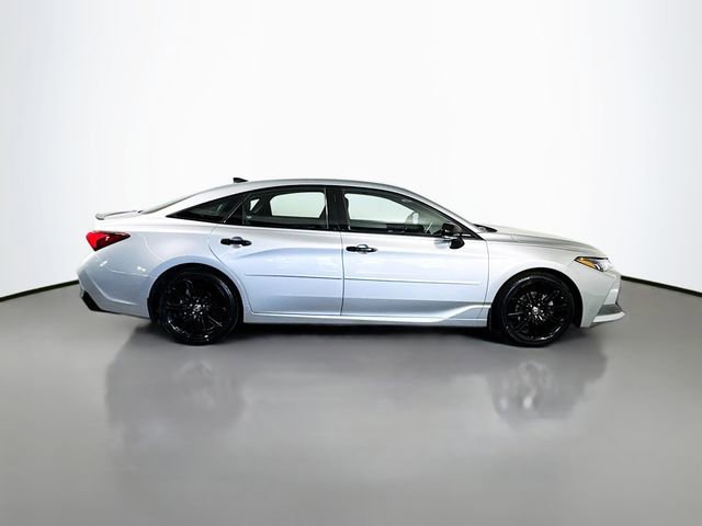 Certified 2021 Toyota Avalon XSE FWD image 9