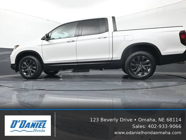 Used 2023 Honda Ridgeline Sport image 10