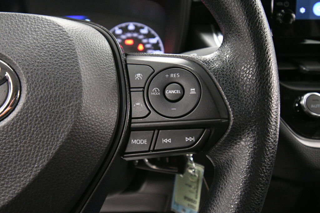 Certified 2024 Toyota Corolla LE image 18