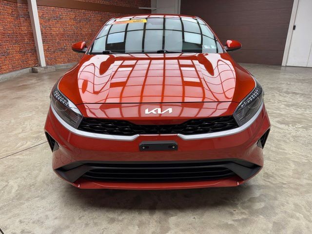 Used 2023 Kia Forte LXS image 8