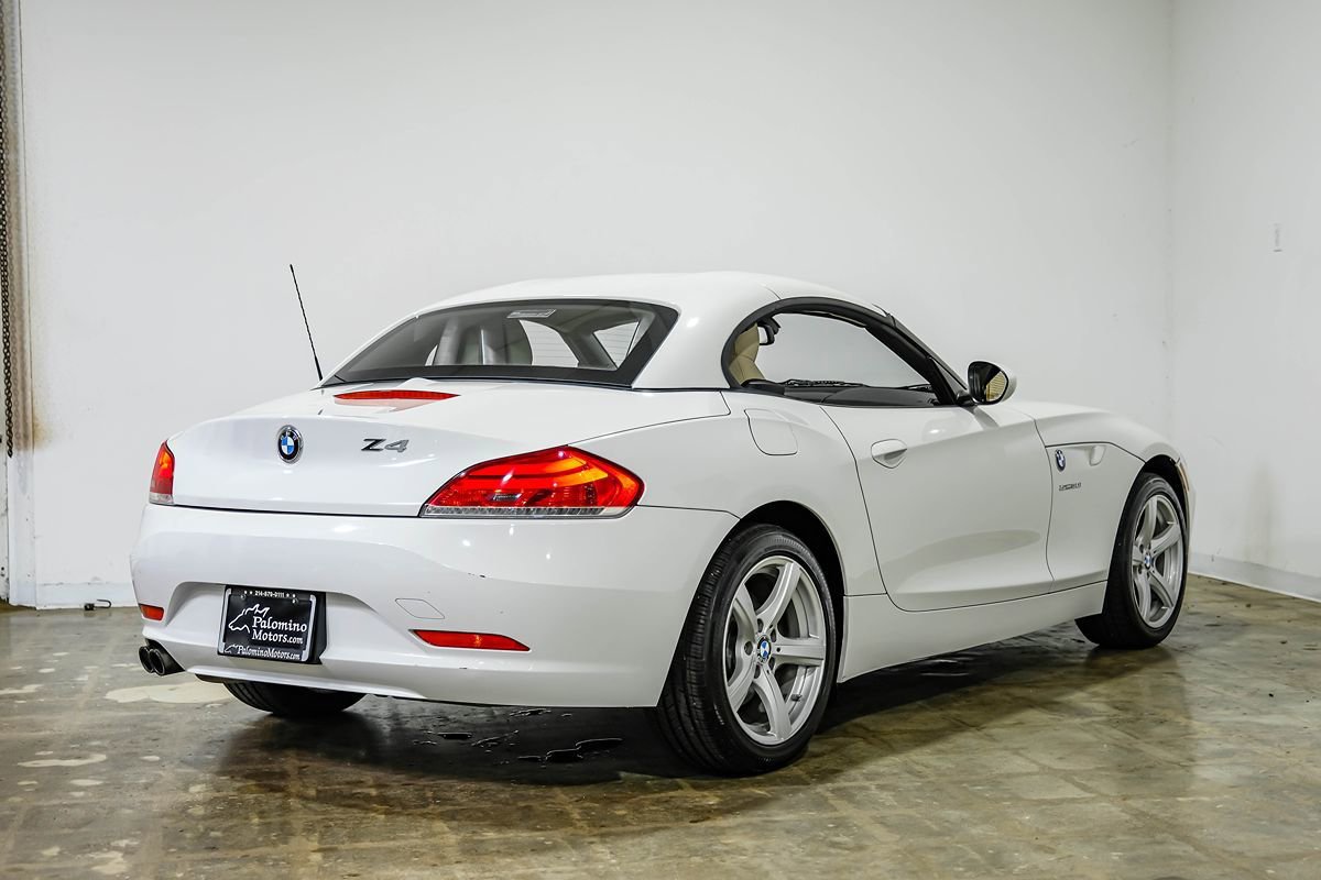 Used 2011 BMW Z4 sDrive30i w/ Premium Pkg RWD image 9