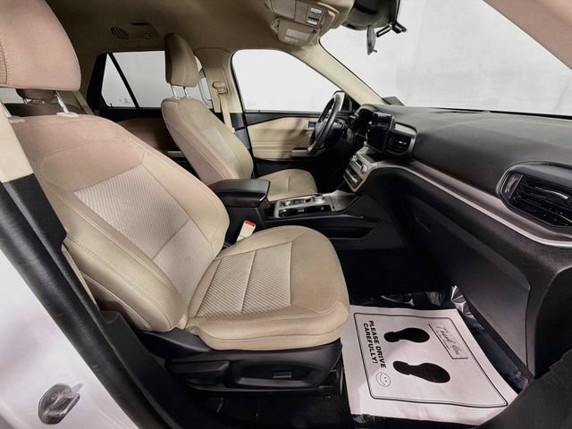 Used 2022 Ford Explorer XLT AWD/4WD image 28
