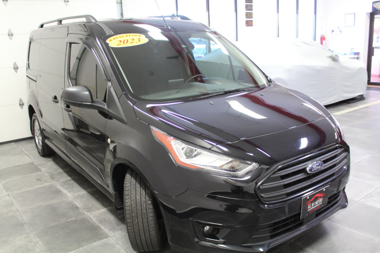 Used 2023 Ford Transit Connect XLT w/ Trailer Tow Package image 3