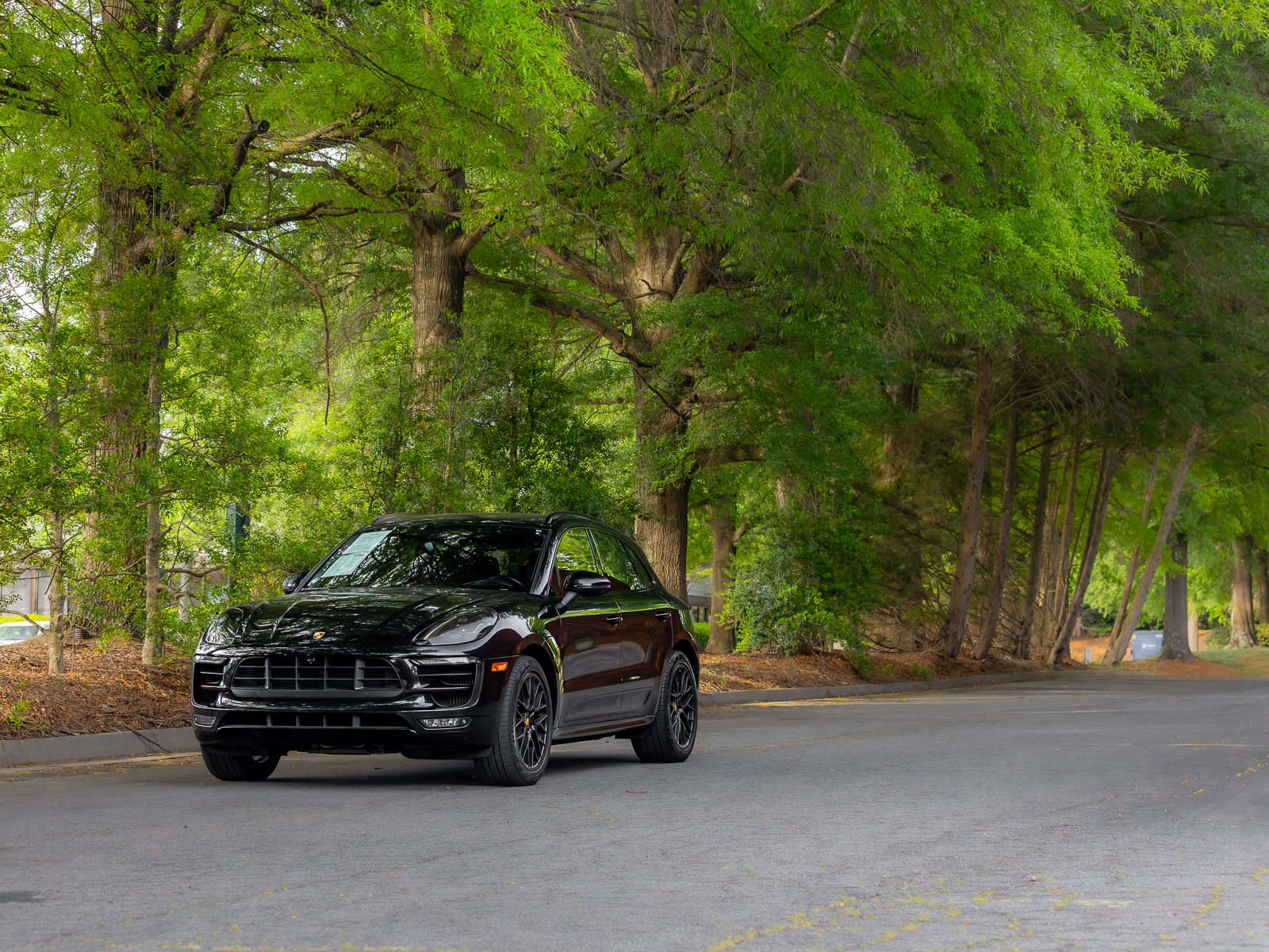 Used 2017 Porsche Macan GTS AWD/4WD image 38