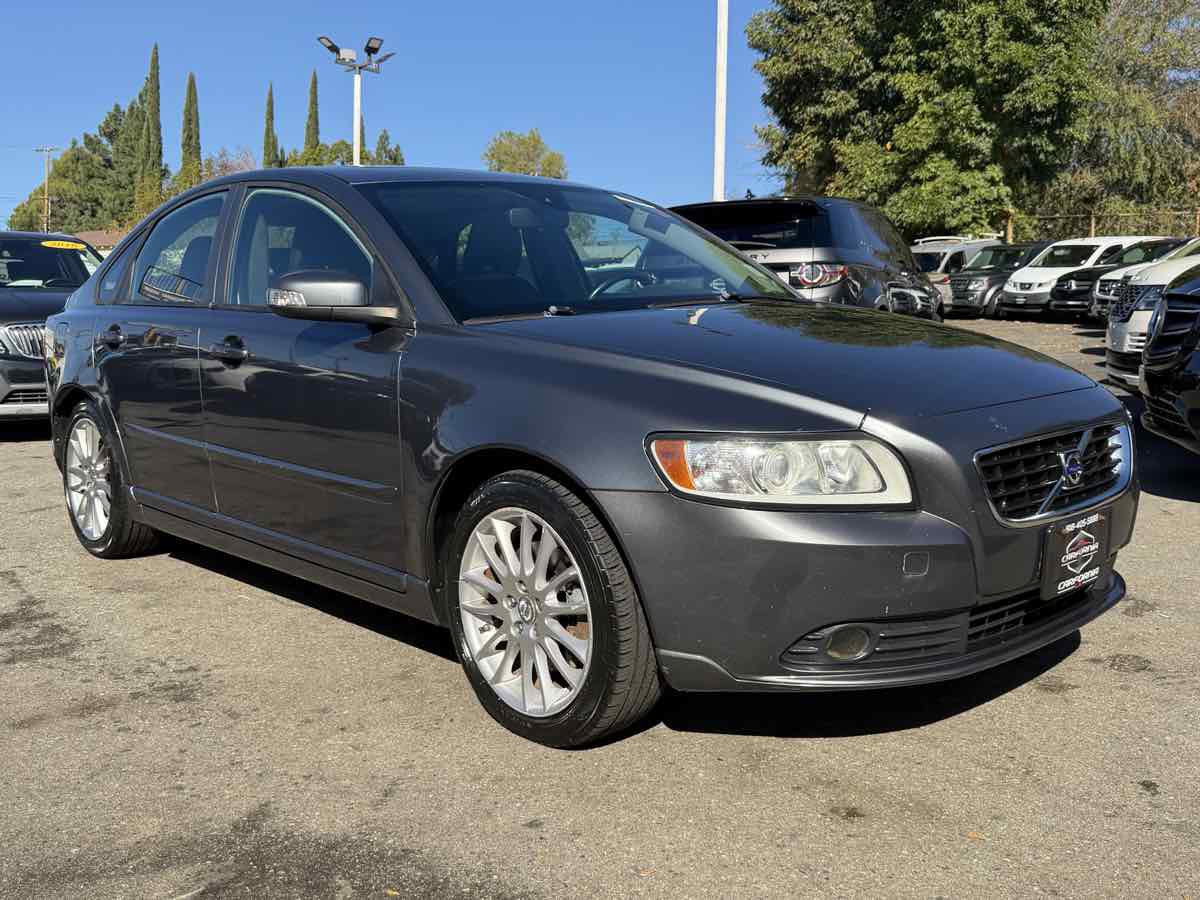 Used 2010 Volvo S40 2.4i