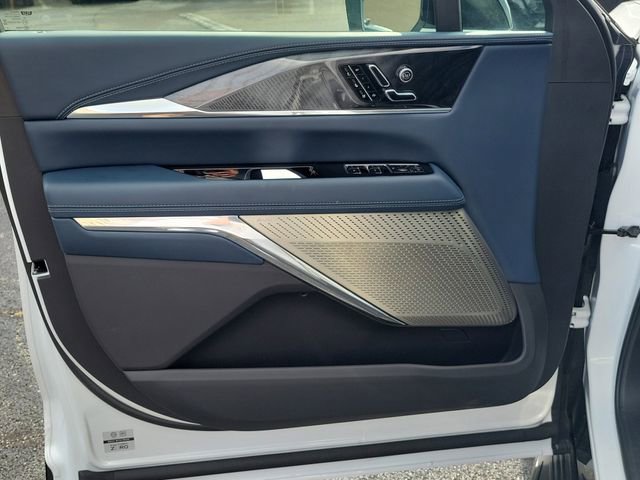New 2025 Cadillac Escalade IQ Luxury 2 image 18