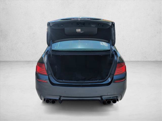 Used 2015 BMW M5 RWD image 7