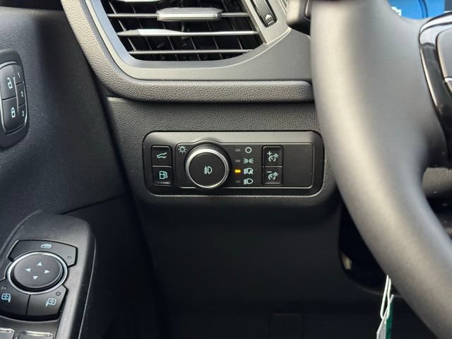 New 2026 Ford Escape SE w/ PHEV Premium Package FWD image 28