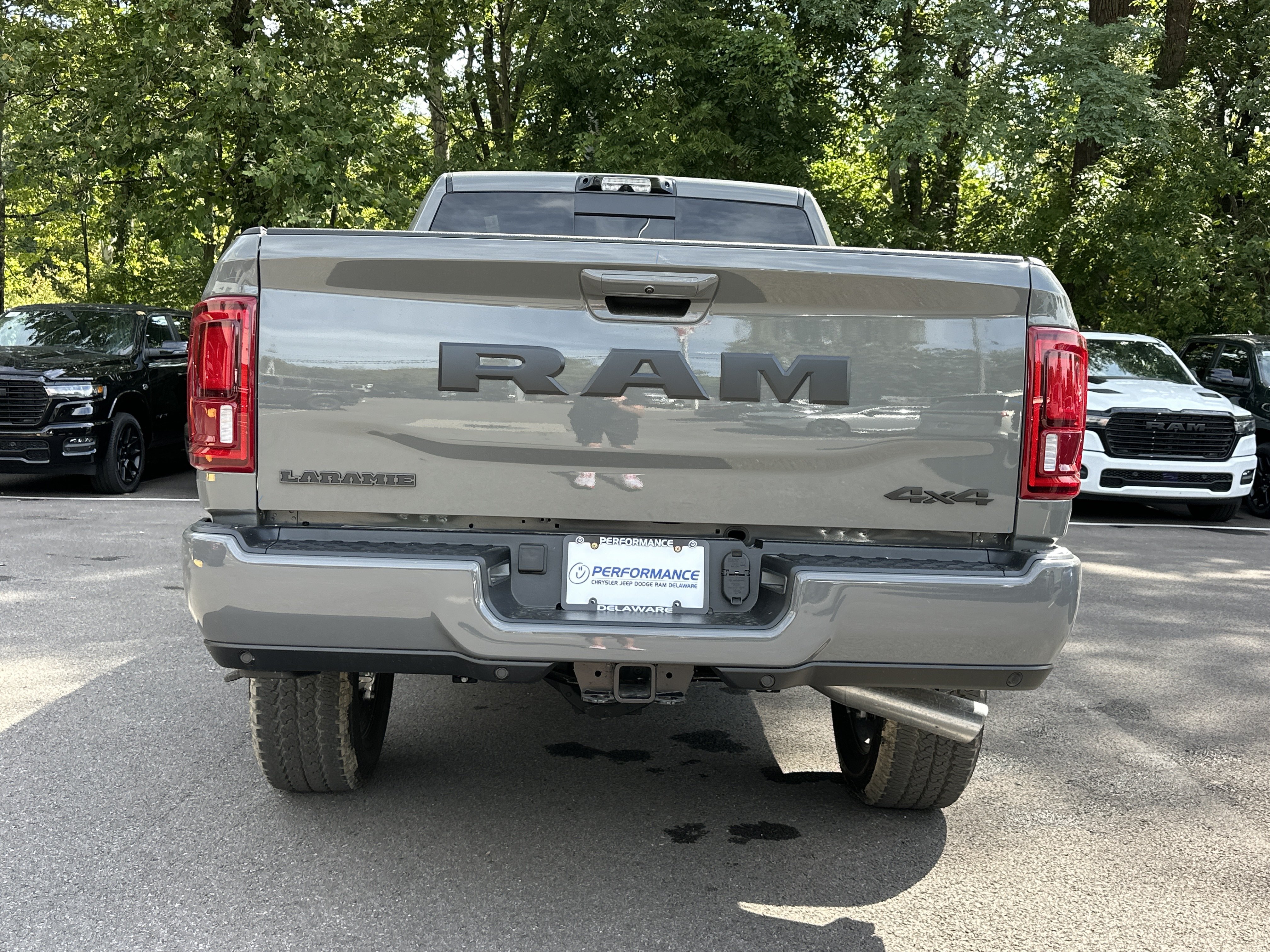 New 2027 RAM 2500 Laramie AWD/4WD image 18