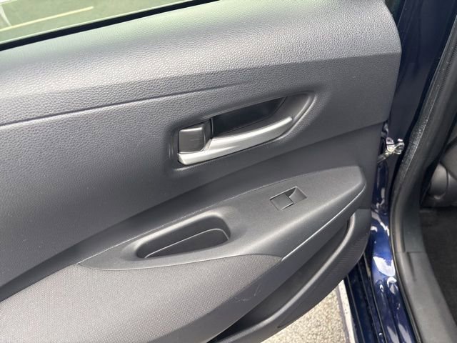 Used 2020 Toyota Corolla LE image 18