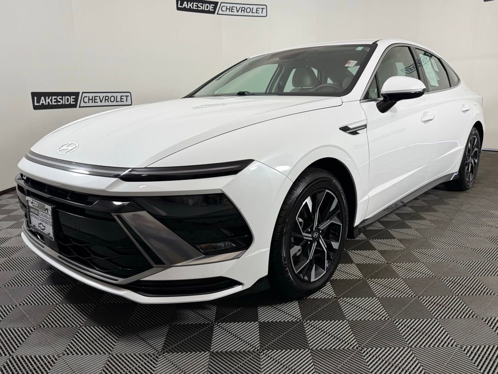 Used 2024 Hyundai Sonata SEL image 2