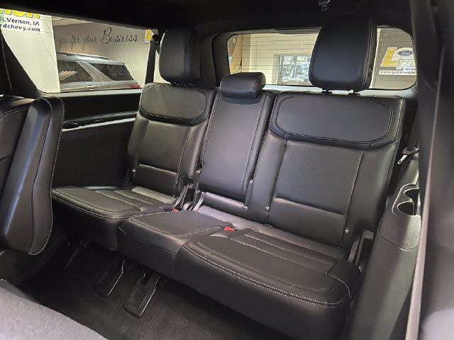 New 2027 Ford Expedition Max Platinum w/ Stealth Appearance Package AWD/4WD image 24